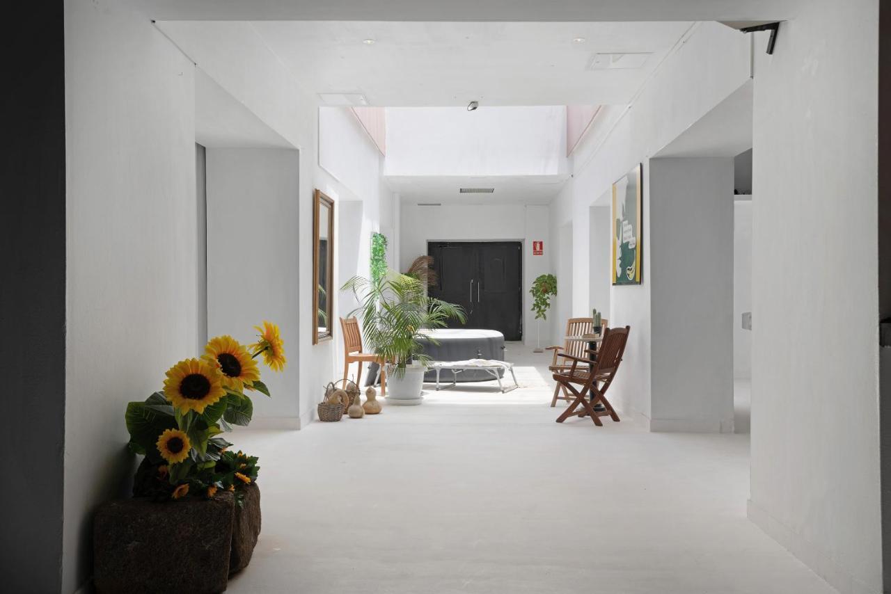 Brothers House Arrecife  Exteriör bild
